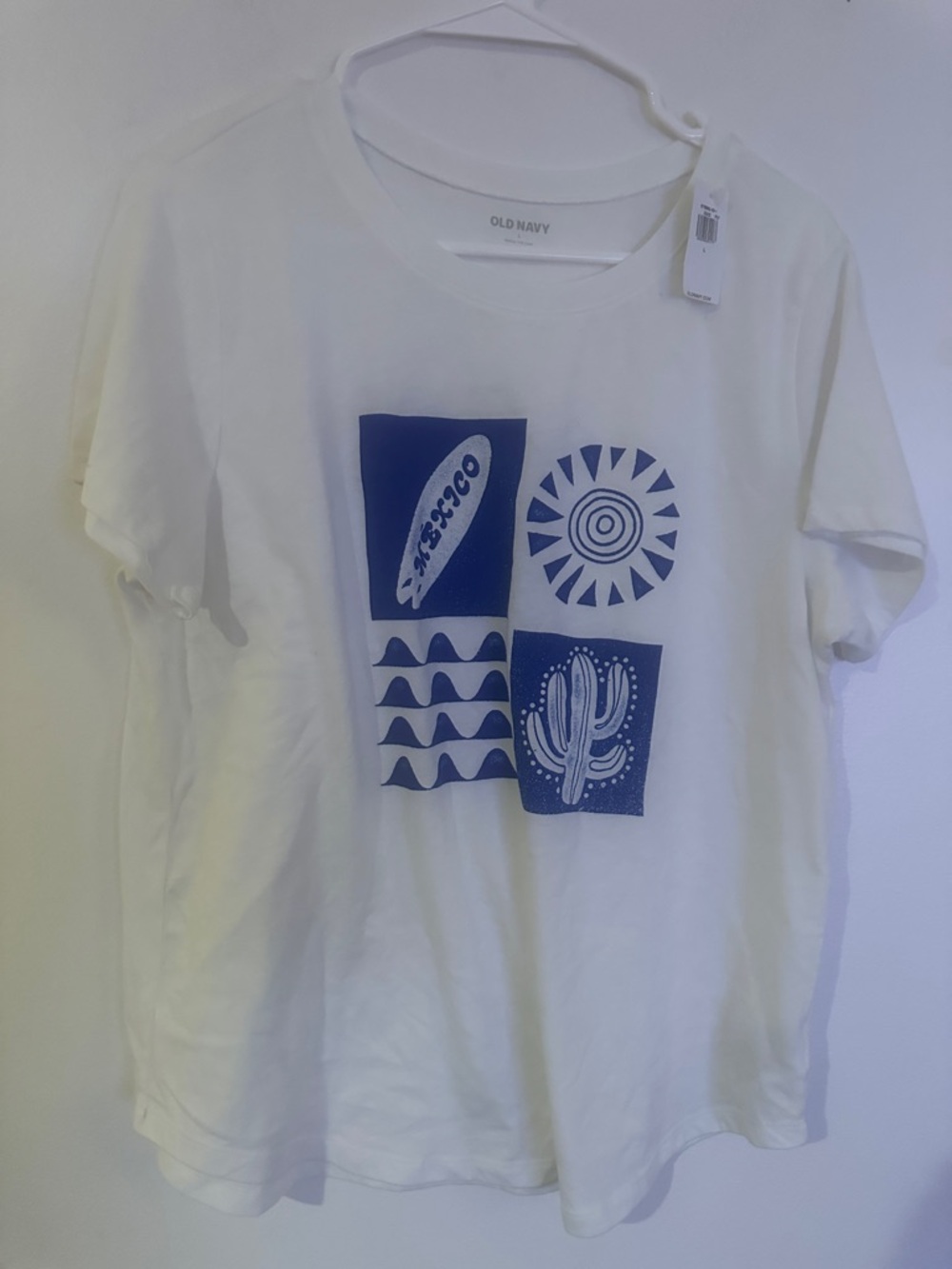 Old Navy White Short Sleeve Tee with Blue Graphic